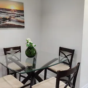 Spacious Mbr Near Kennedy Subway & Go Homestay