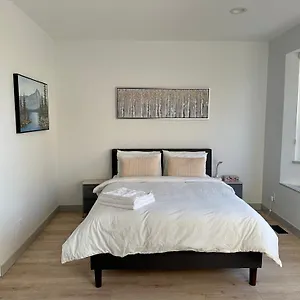 https://sweet-room-in.vancouver-hotels-bc.net