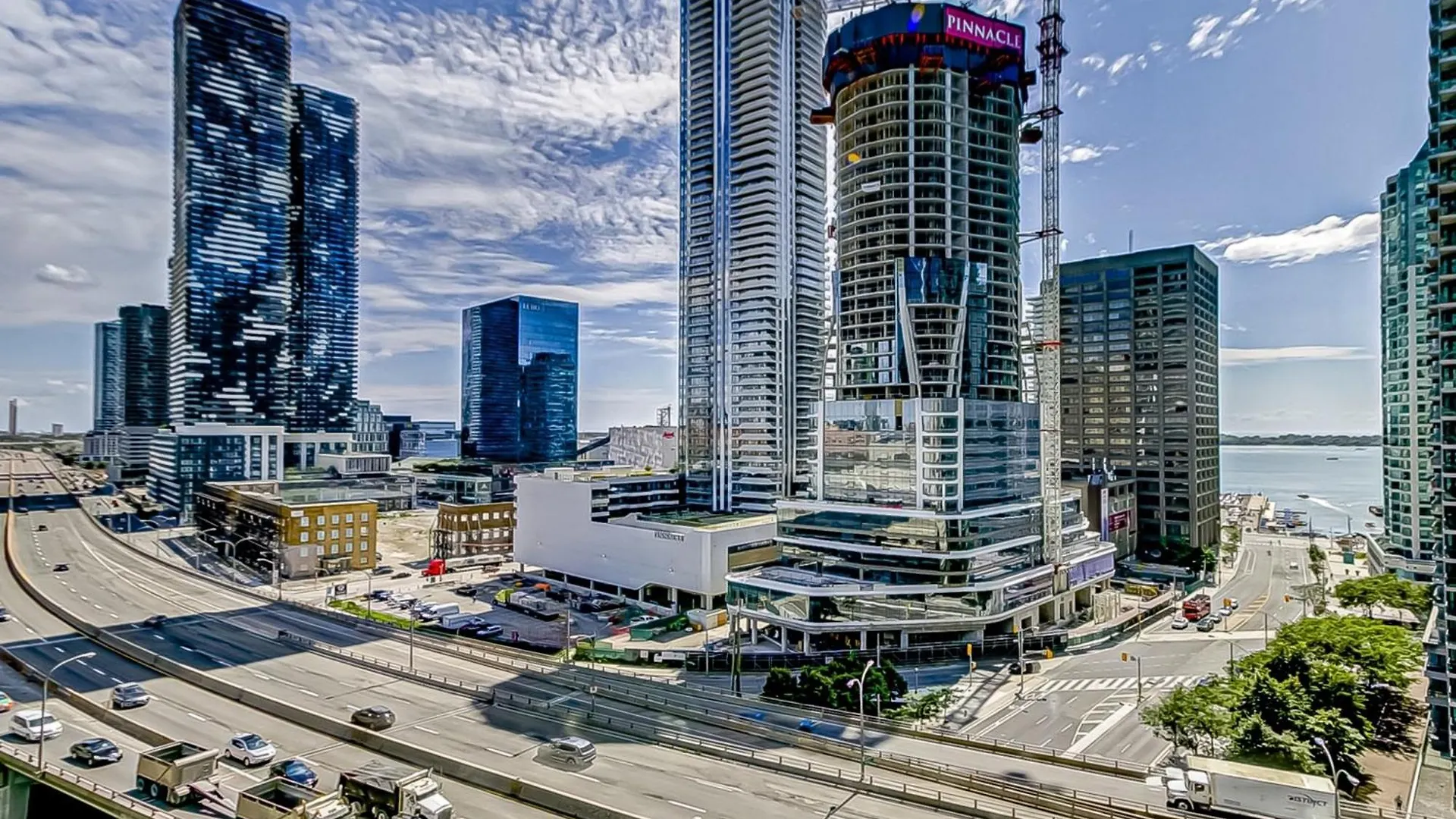 Globalstay Yonge St Condos Toronto