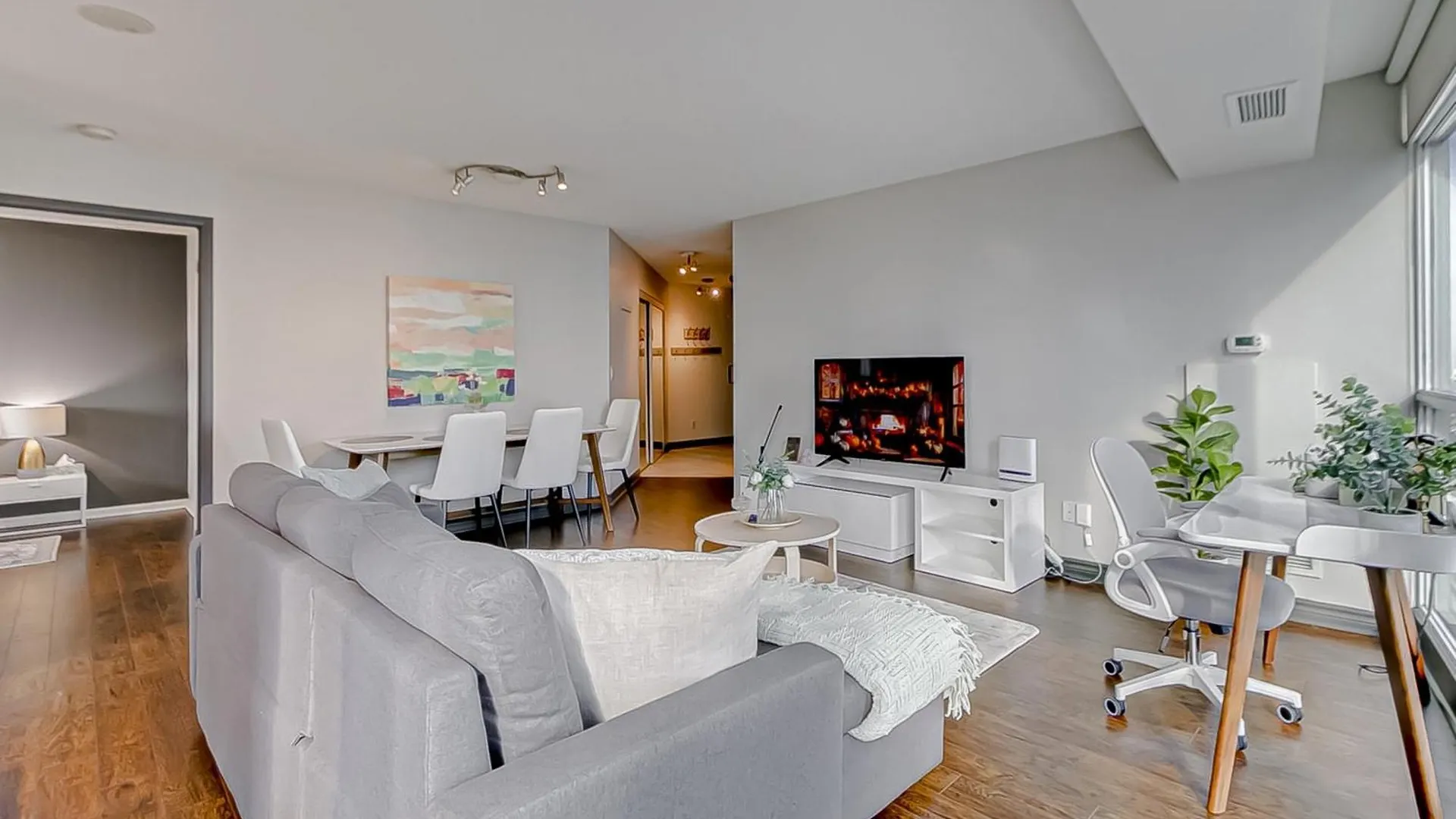 Globalstay Yonge St Condos Toronto